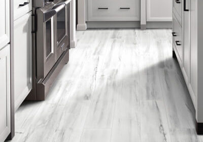 White cabinets | H&R Carpets and Flooring